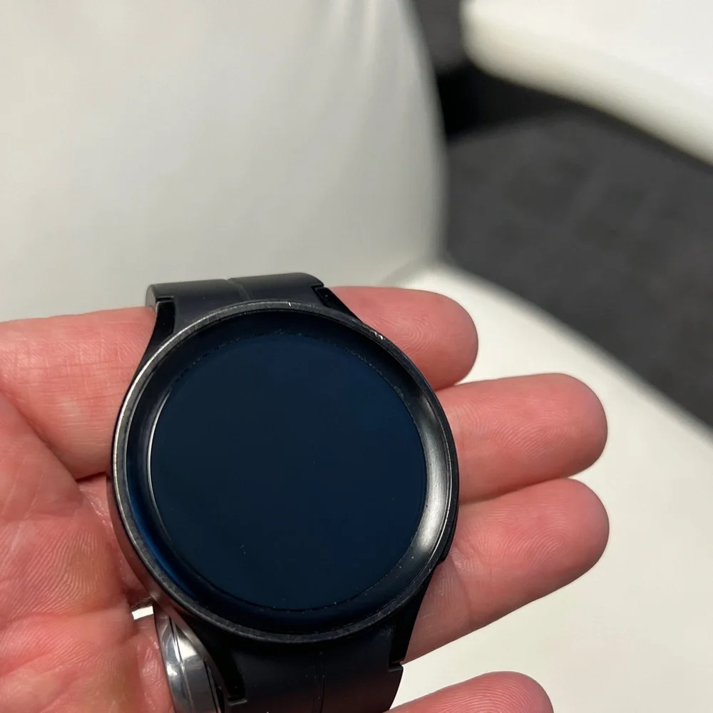 Samsung Smartwatch - Black and Silver